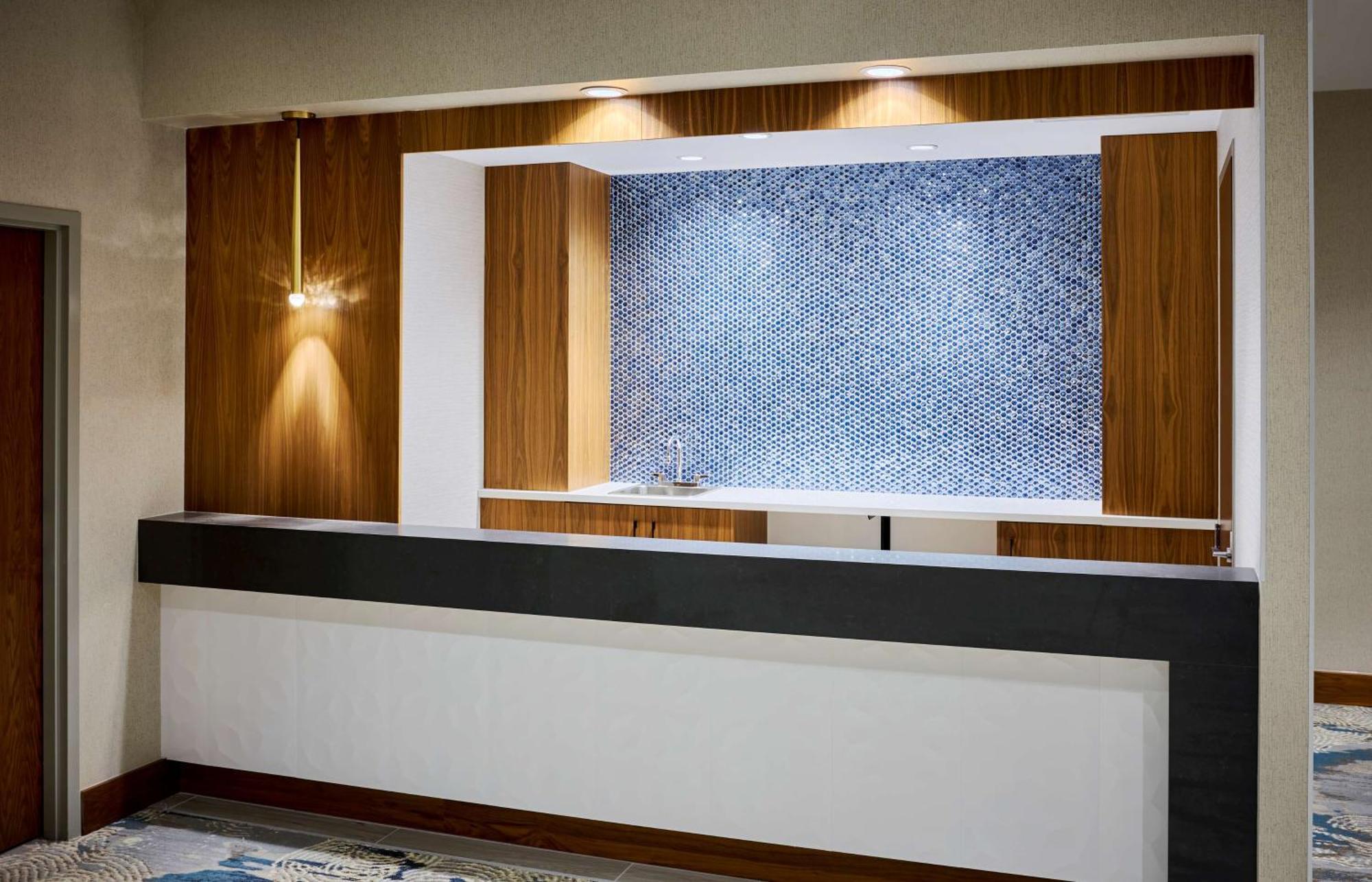 Doubletree By Hilton Windsor, On Otel Dış mekan fotoğraf